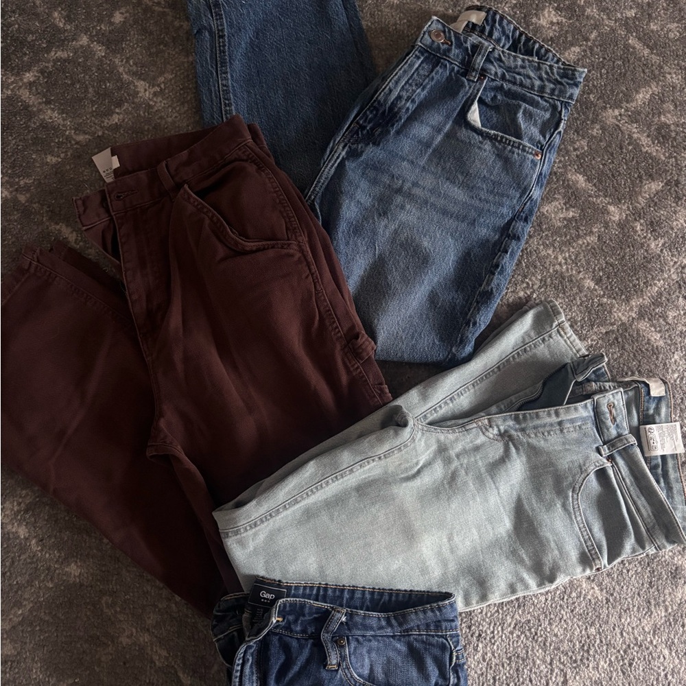 Bundle of 3 jeans and 1 shorts - Garage, H&M. Gap